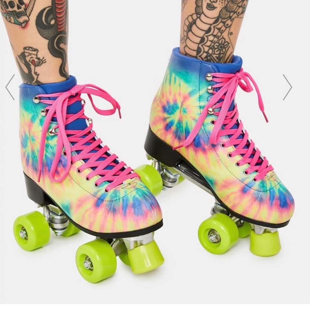 Tye Dye Roller Skate